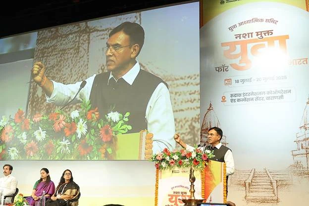 Yuva Spiritual Summit Begins in Varanasi 600 Youth Unite for a Drug Free India