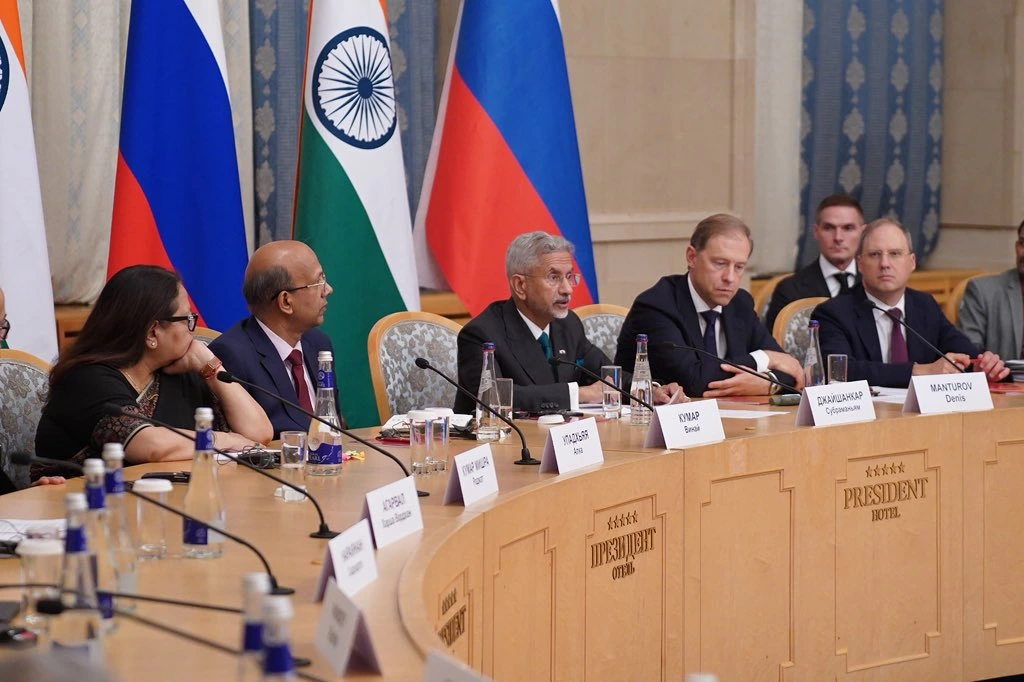 India-Russia Trade Surges to USD 68 Billion, But Imbalance Needs Urgent Fix: Jaishankar 1 India-Russia Trade Surges to USD 68 Billion