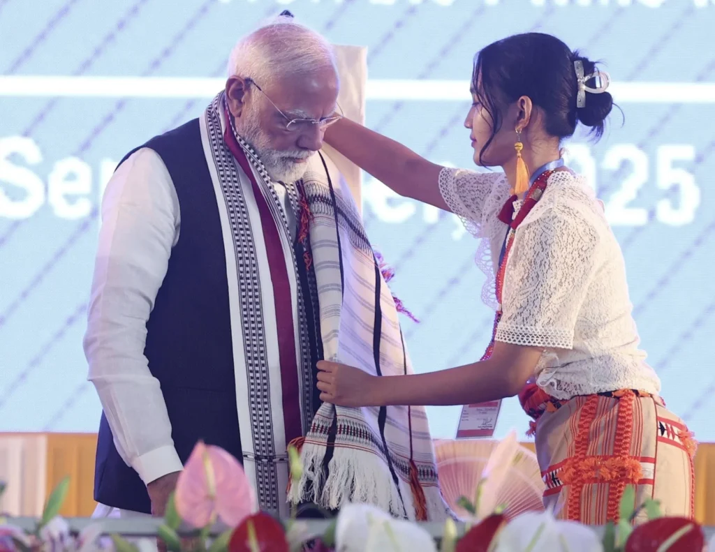 PM Modi Unveils ₹1,200 Crore Development Projects in Manipur, Focus on Roads, IT & Women Empowerment 1 PM Modi Unveils ₹1,200 Crore Development Projects in Manipur, Focus on Roads, IT & Women Empowerment