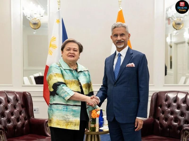 S.Jaishankar Meets Philippines Foreign Secretary at UNGA 80 1 S.Jaishankar Meets Philippines Foreign Secretary at UNGA 80