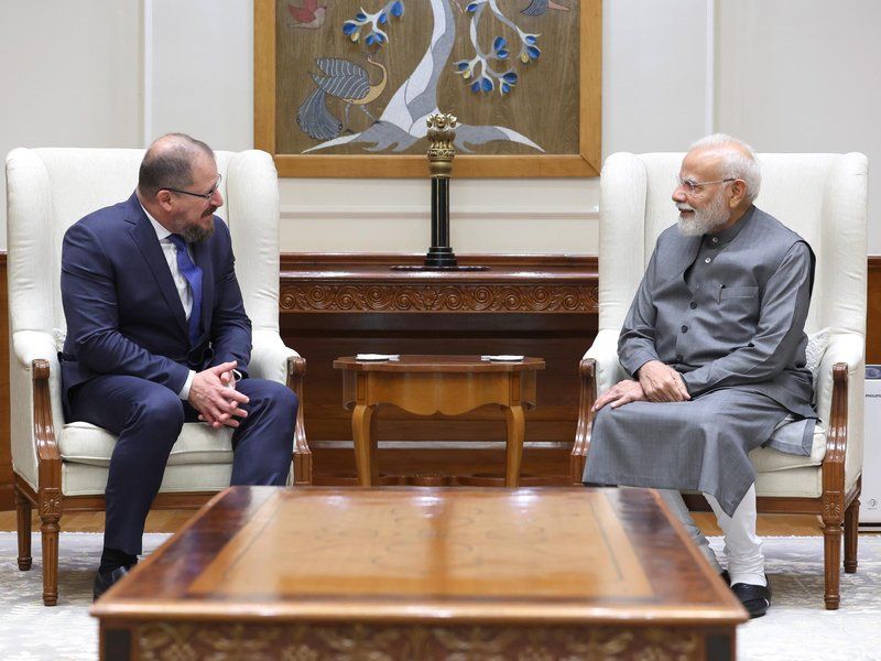 PM Modi, Qualcomm CEO Discuss AI & 6G Future of India 1 PM Modi, Qualcomm CEO Discuss AI & 6G Future of India