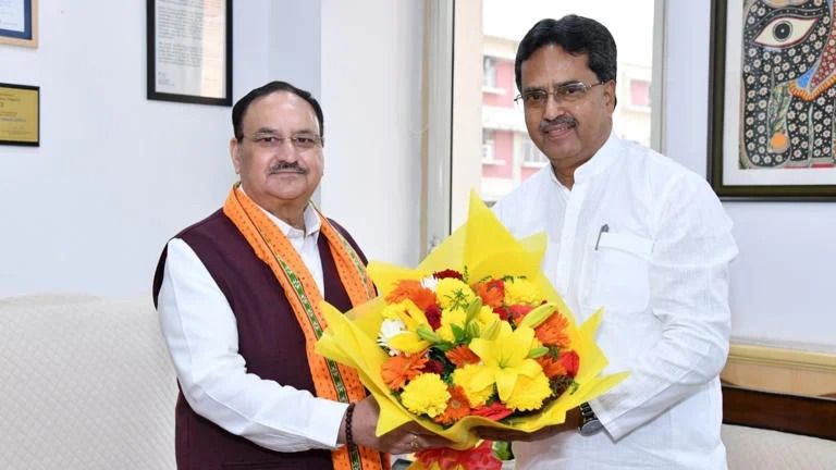 Tripura’s Medical Education Push: CM Dr. Manik Saha Meets Union Health Minister in Delhi 1 Tripura’s Medical Education Push