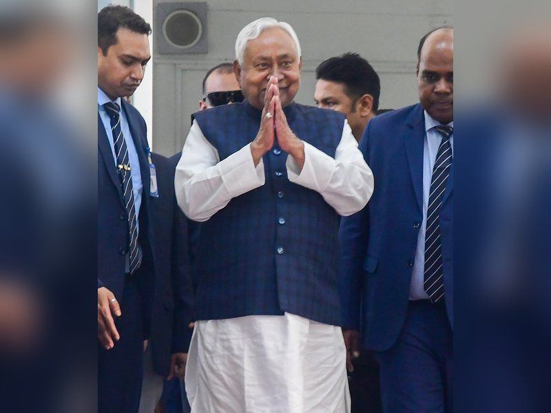 Nitish Kumar Begins New Term as Bihar CM, 10th Oath Reflects His Grip on State Politics 1 Nitish Kumar takes oath as CM for 10th time today