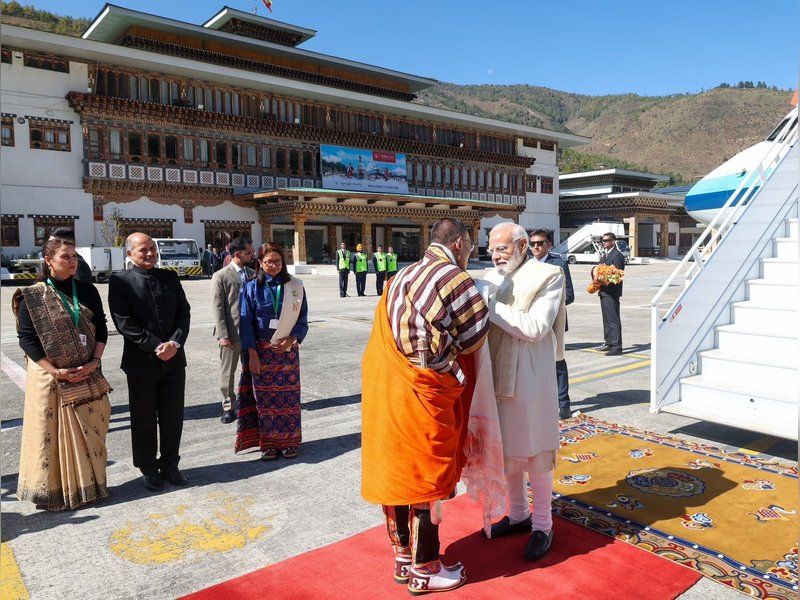 PM Modi Begins 2-Day Bhutan Visit with Warm Welcome 1 PM Modi Begins 2-Day Bhutan Visit with Warm Welcome