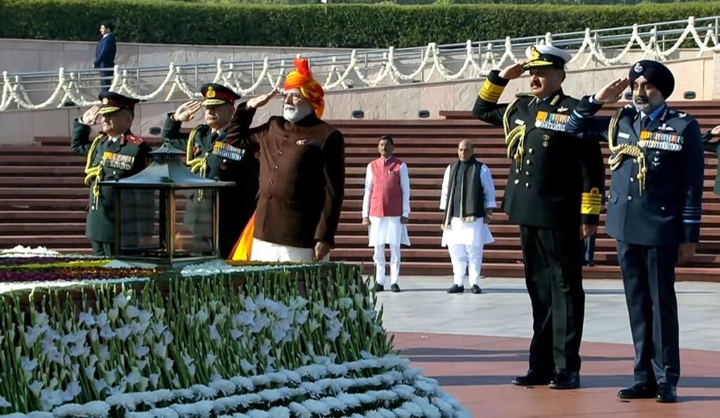 Republic Day 2026: PM Modi Pays Tribute at War Memorial