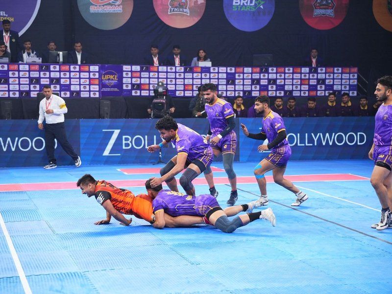 UPKL Season 2: Lucknow Lions Beat Awadh Ramdoots