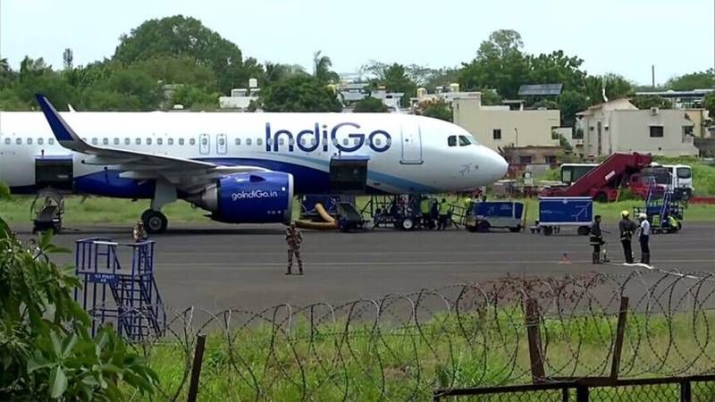 IndiGo Flight Emergency Landing in Delhi