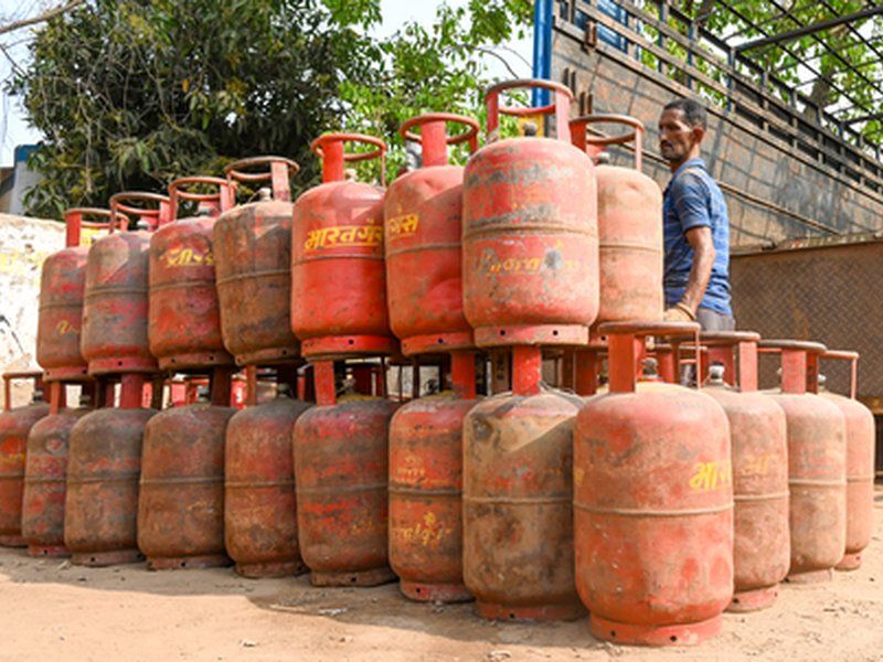 LPG Hoarding Crackdown: 15000 Cylinders Seized