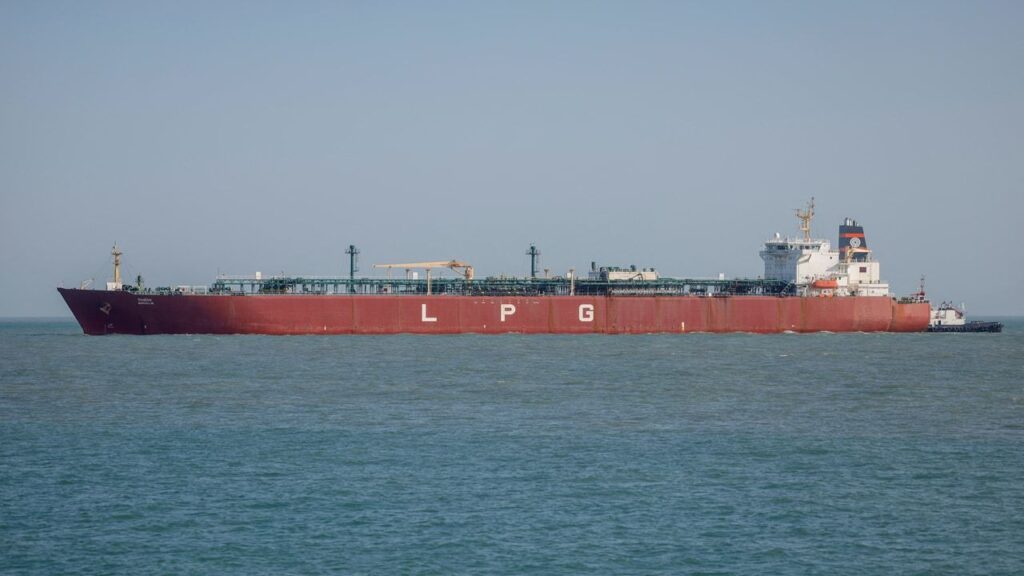 US LPG Ship Reaches India Amid Crisis: Supply Relief Incoming? 1 US LPG Ship Reaches India Amid Crisis